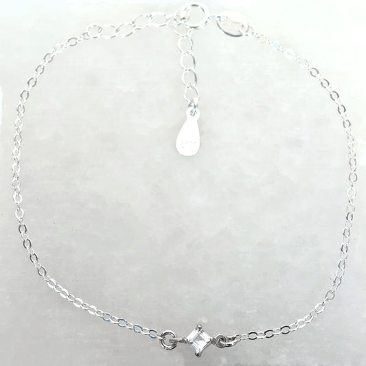 Princess April Birthstone White Topaz Bracelet