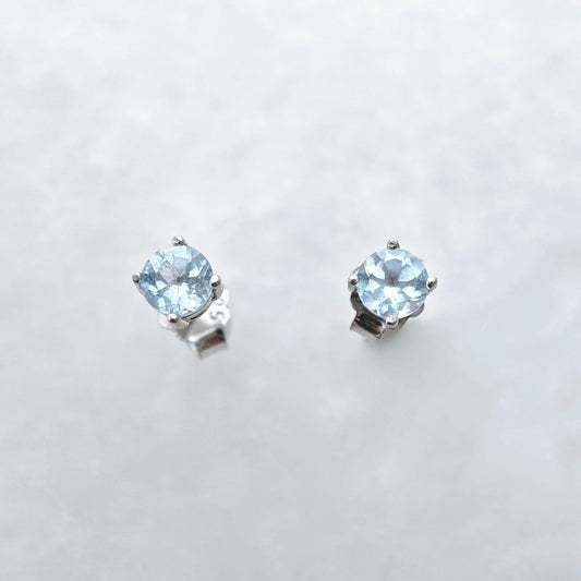 Round November Birthstone Blue Topaz Earring